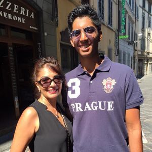 Meet your Posher, Manisha